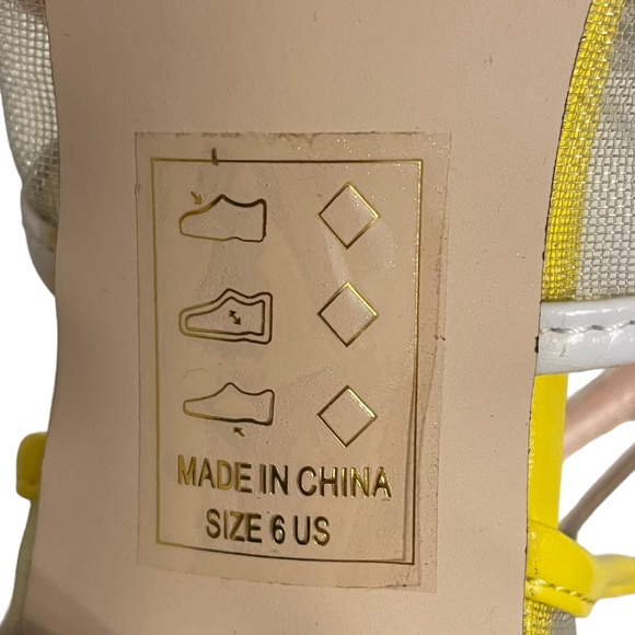 Signature Tayte Strappy Ankle Sandal Open Toe Heels w/ Mesh‎ Detail Size 6 - Picture 6 of 7